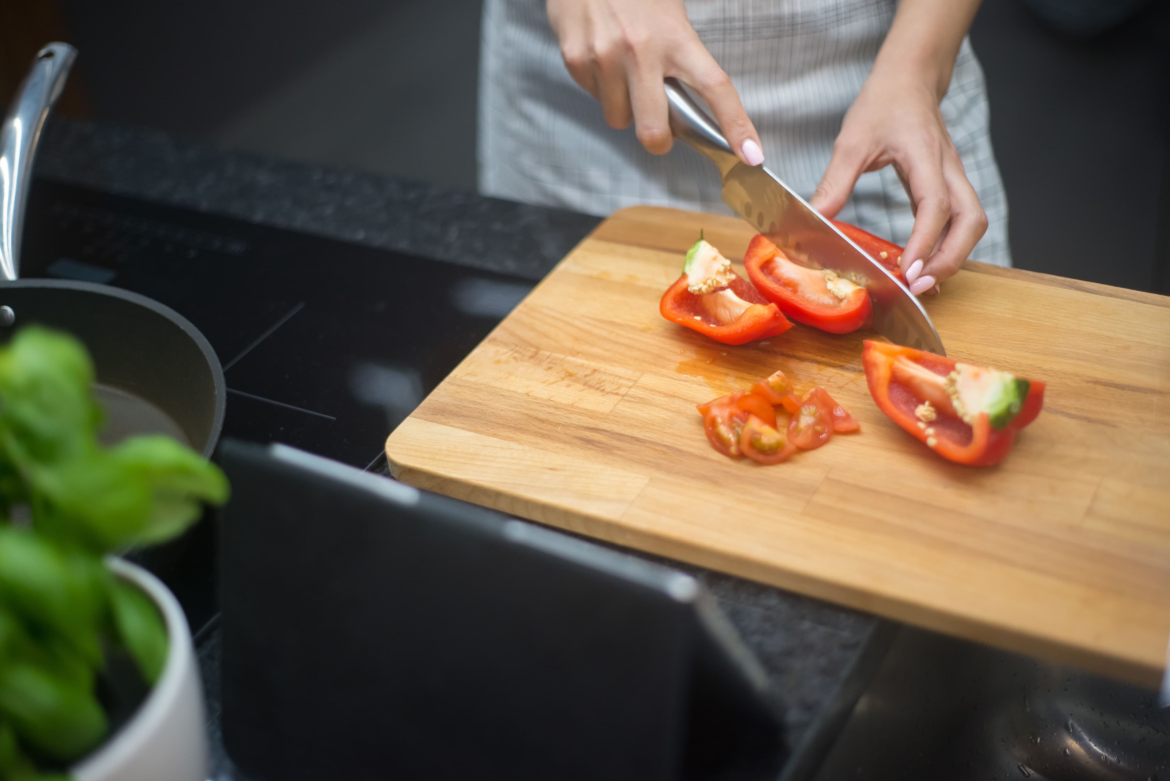Editorial card about turning a recipe into a nutrition label